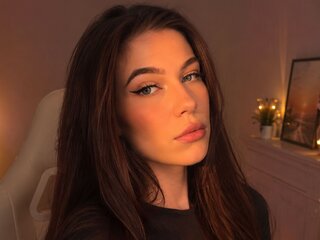 EllieBamber amateur
