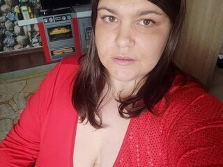 IonyEllaa online