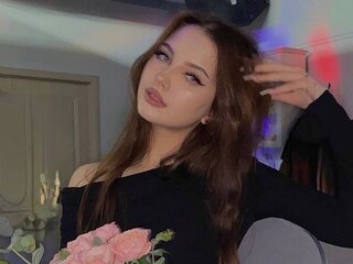 LizLight amateur
