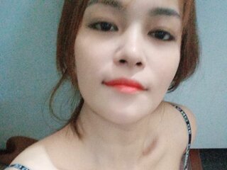 MayaTuyen anal