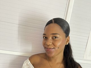 XiomaraLaura xxx